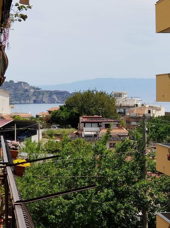 Bed and Breakfast Giori à Giardini-Naxos Extérieur photo